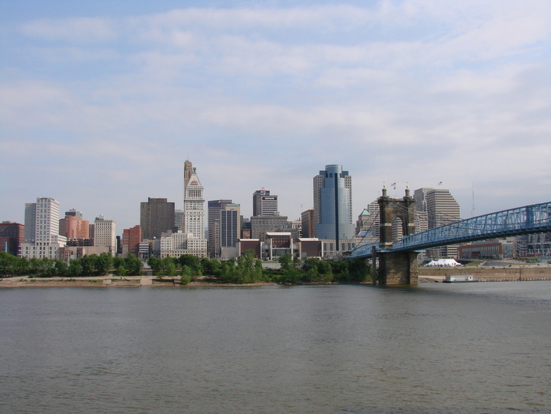 Cincinnati, OH : Cincinnati from Covington, KY riverfront photo ...