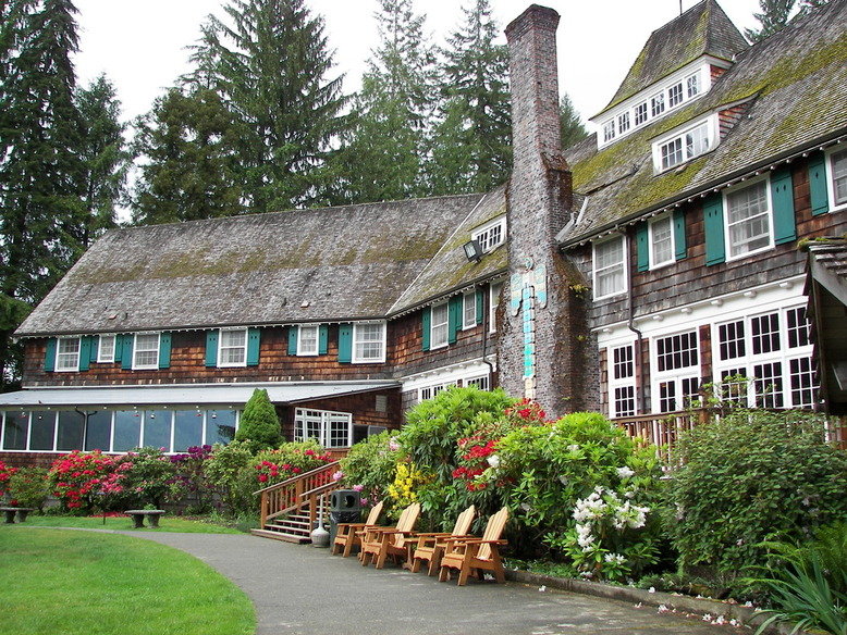 Lake Quinault, WA: Lake Quinalt Lodge