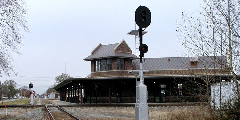 Selma, NC: Selma Union Station - This is the view from the east side of the depot, looking west toward Raleigh.