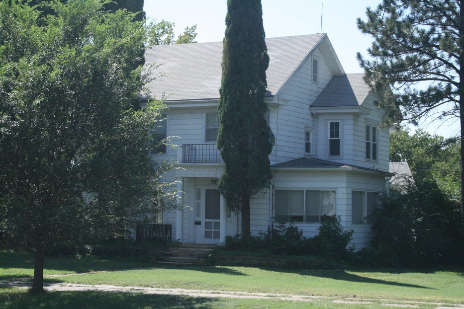 Beloit, KS My great Aunt Mary and Uncle Frank Lutz's home at 713 N