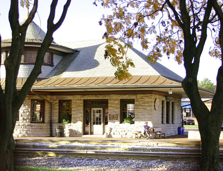 Kirkwood, MO Kirkwood Train Station photo, picture, image (Missouri
