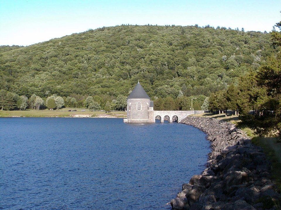 Barkhamsted, CT: Reservoir in August 2007
