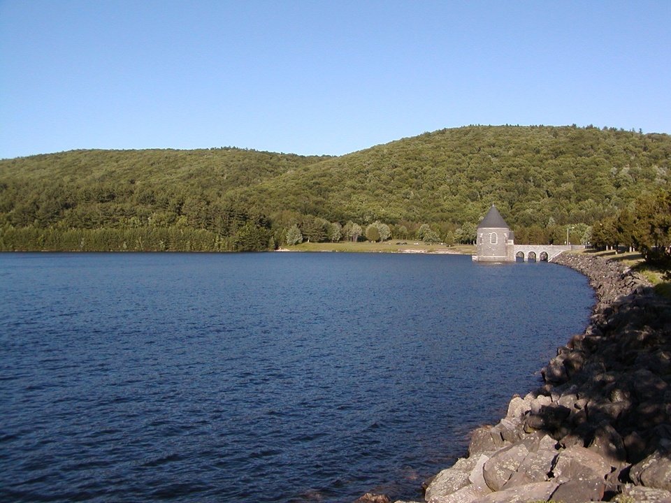 Barkhamsted, CT: Reservoir in August 2007