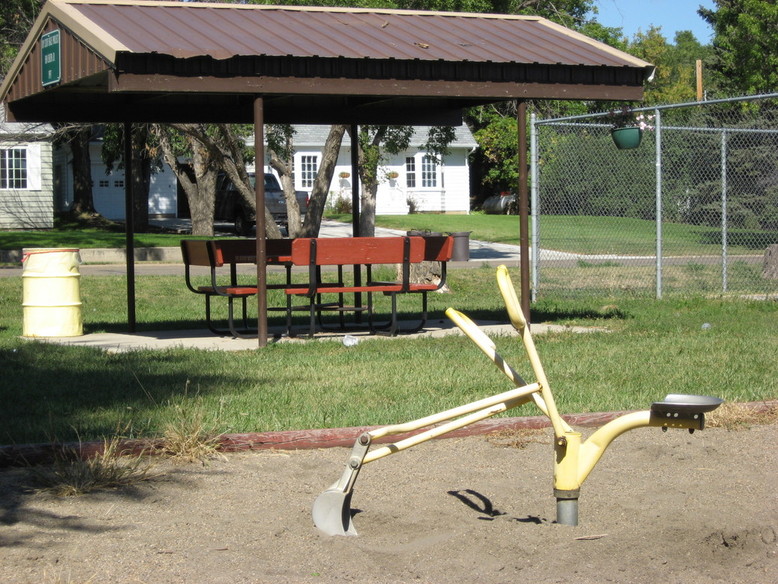 Beulah, ND: Digger in the park