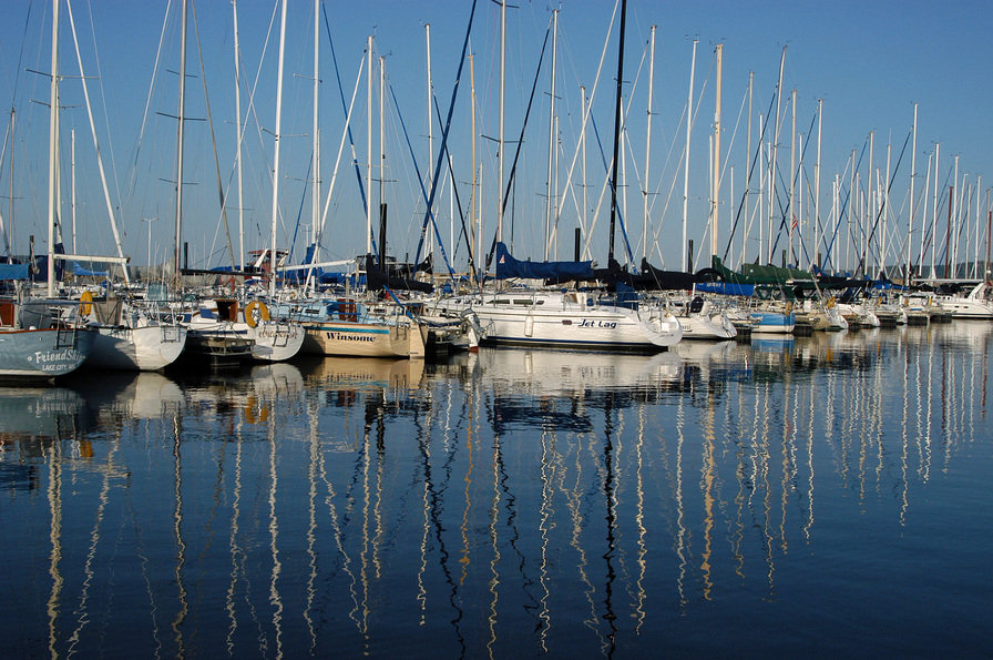 Lake City, MN: Sailboat Reflections