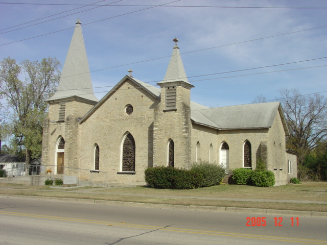 Navasota, TX: Church in Navasota taken December 2005