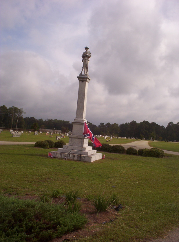 Sylvania, GA: Memorial to Confederate Soldiers
