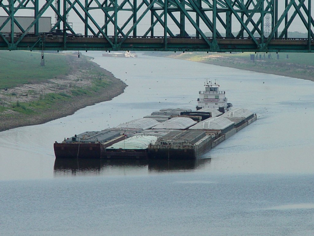 Granite City, IL: A Great Place To Photograph Towboats