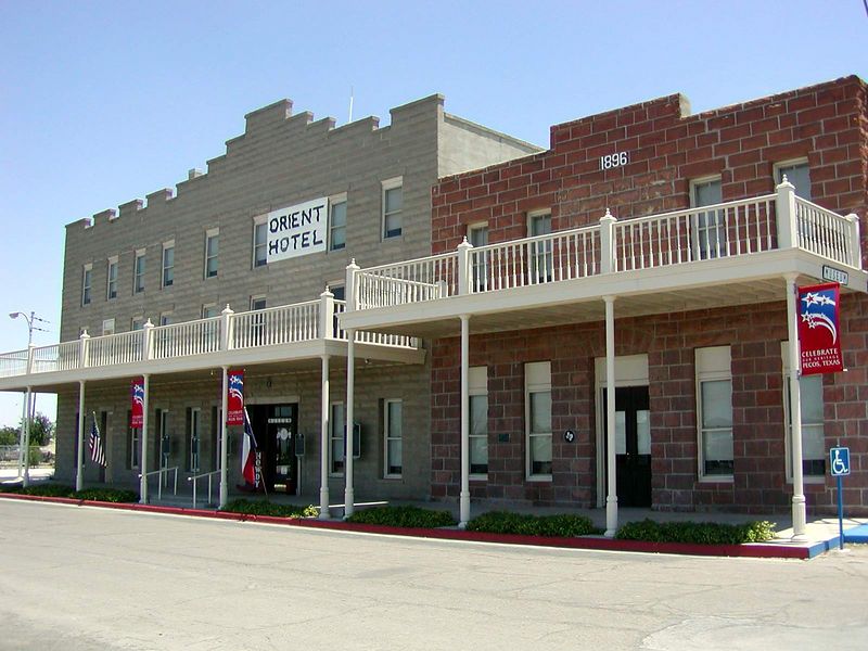 Pecos, TX: Orient Hotel & Saloon (museum)