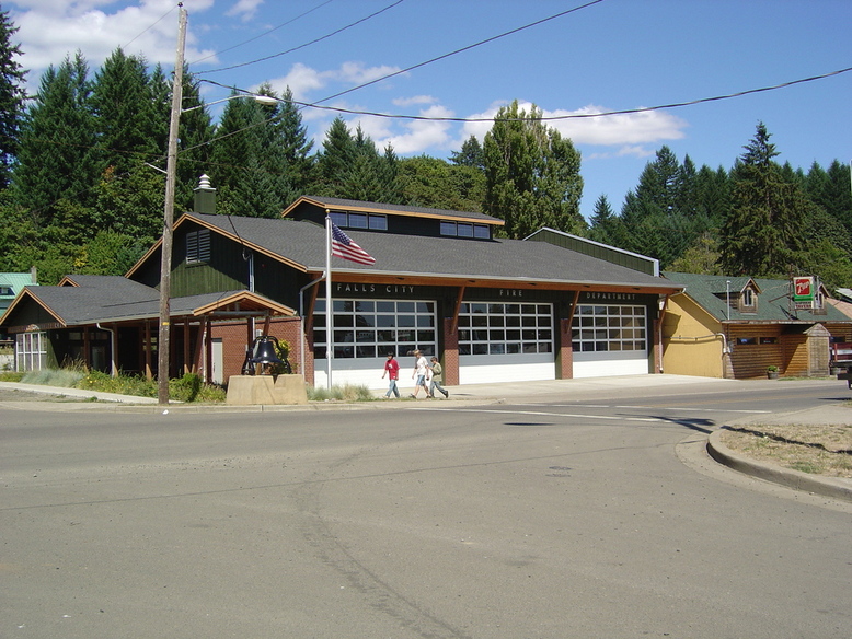 Falls City, OR: Our newest building. The fire station.
