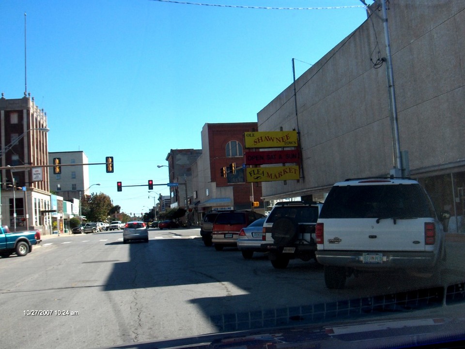 Shawnee, OK: Main Street at Shawnee