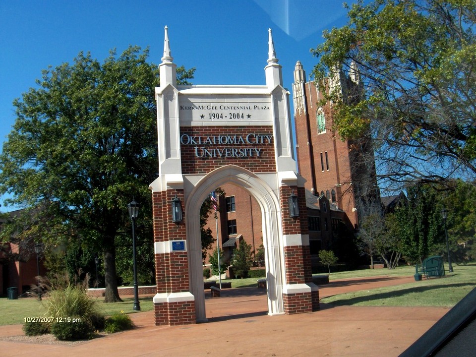 Oklahoma City, OK: Entrance to Oklahoma City University