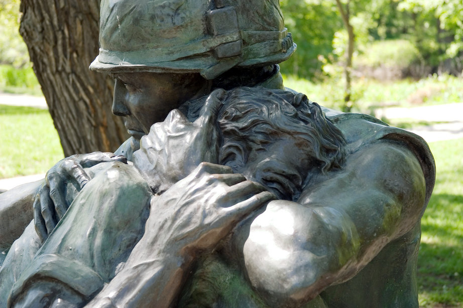 Mount Pleasant, MI: Michigan Vietnam Memorial Sculpture