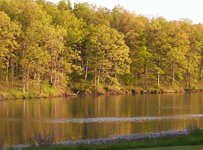 Macon, MO: Macon lake.