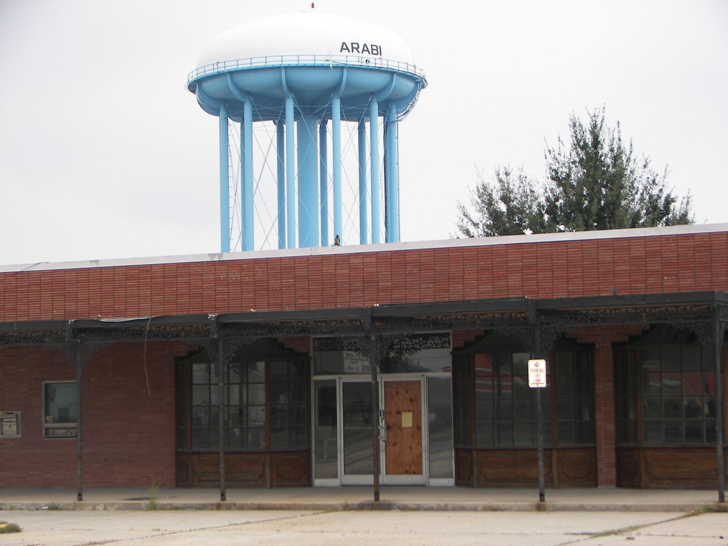 Arabi, LA: Arabi, water tower and what use to be the St. Bernard Bank