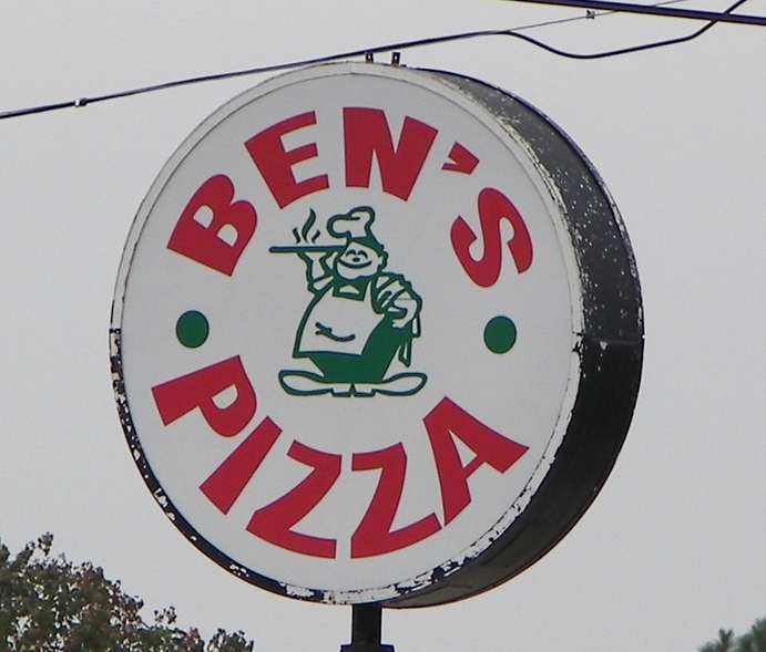 Arabi, LA: Bens pizza has been in buisness forever