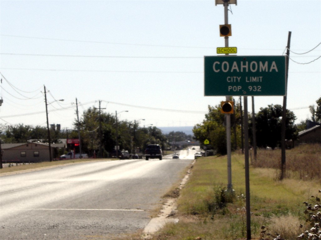 Coahoma, TX Quail Dobbs Water Tank photo, picture, image (Texas) at