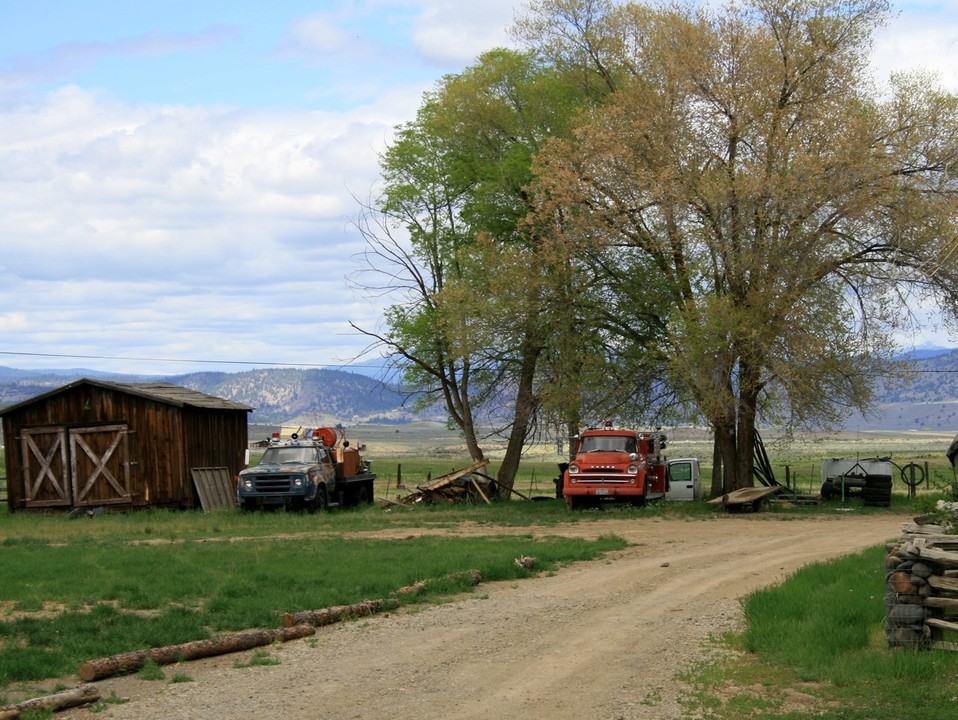 West Vale, OR: Old Trucks...
