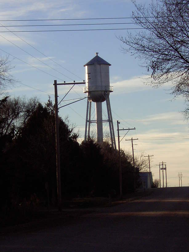 Brule, NE: Brule, NE - Just before the tower was taken down