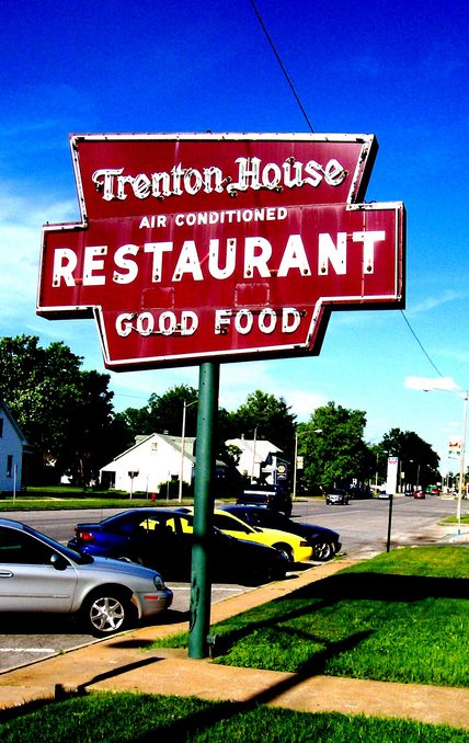 Trenton, IL: Trenton House is top notch!