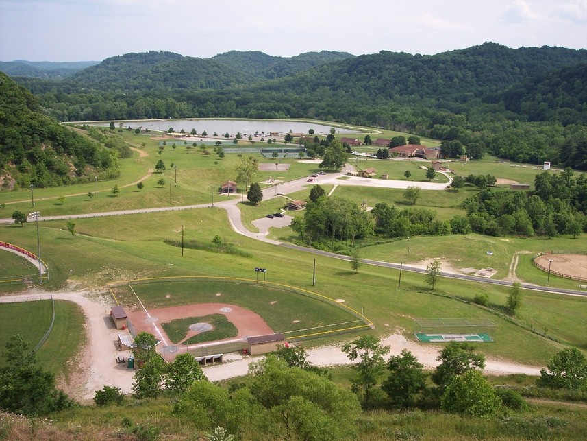 Barboursville, WV: Village Park Over Look