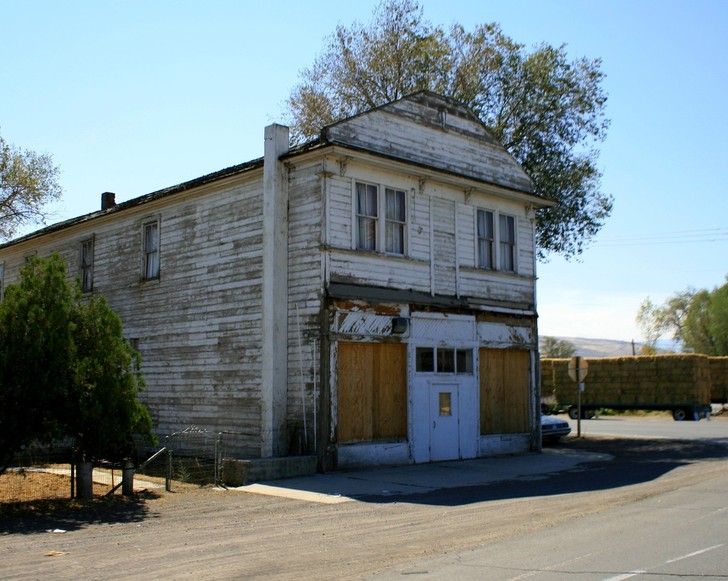 Honey Lake Ca Boarded Up Photo Picture Image California At City 