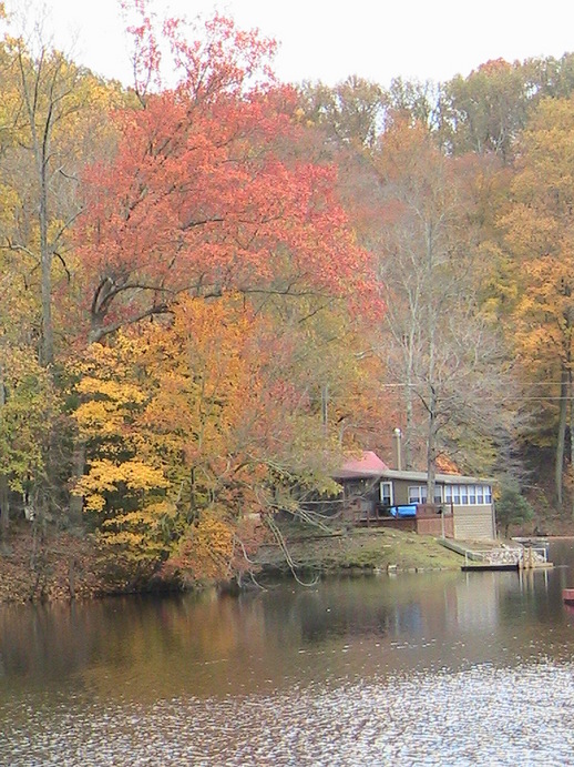 Hawesville, KY: Indian Lake in Autumn