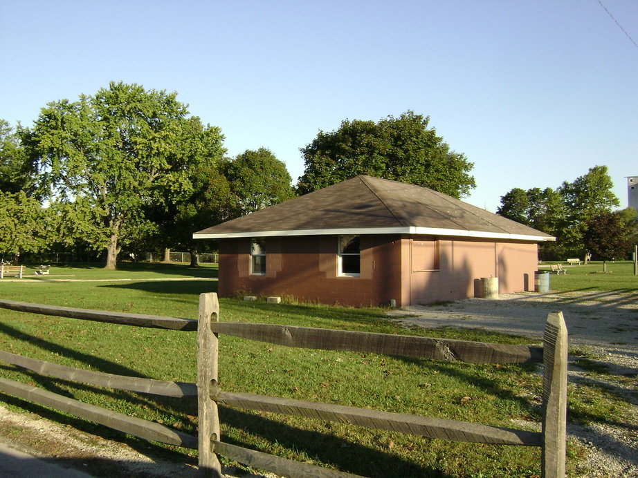 Gibsonburg, OH: Cub Scout Cabin at Williams Park