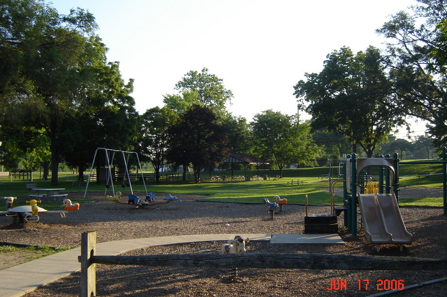 Reading, OH: Koenig Park