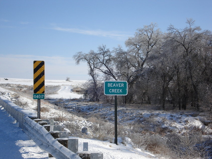 Beaver City, NE: Outside Beaver City - Bridge crossing Over Beaver Creek 123106