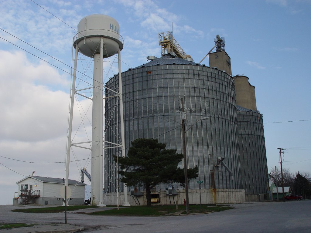 Hume, IL: Grain town