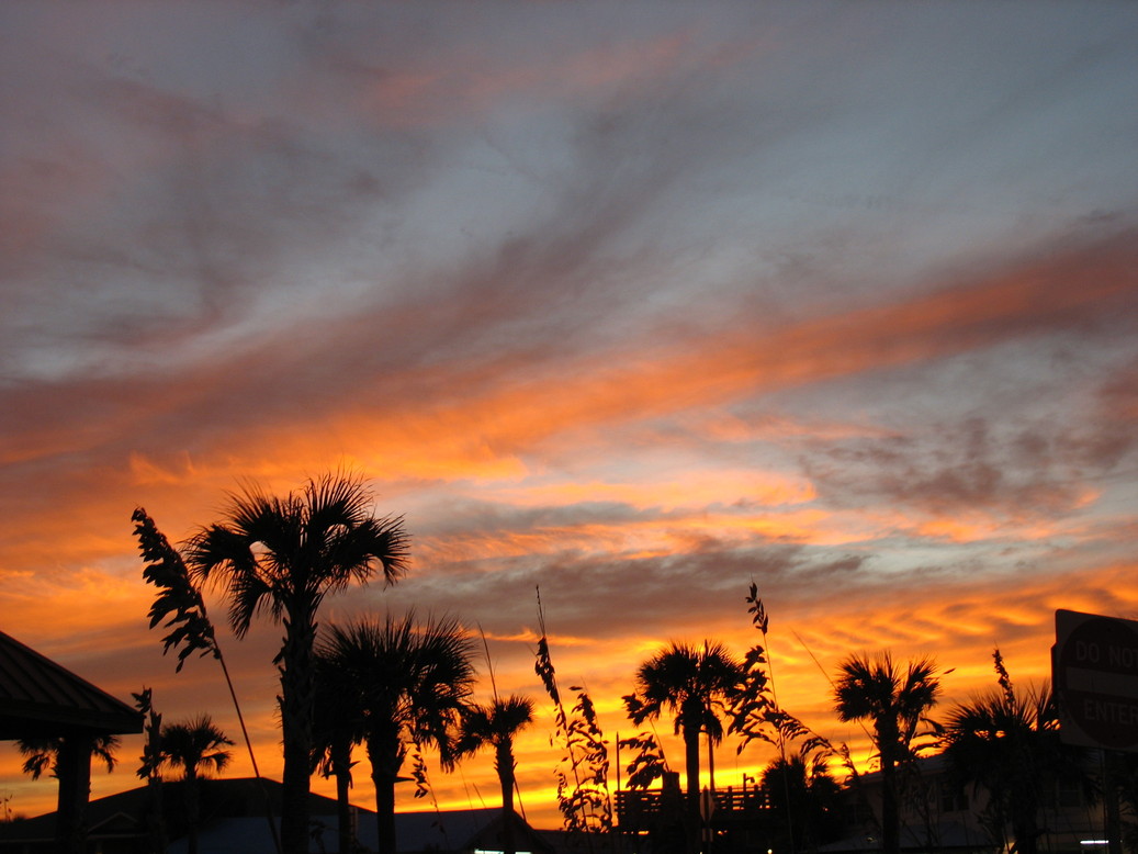 Fernandina Beach, FL: Sunset at Seaside Beach