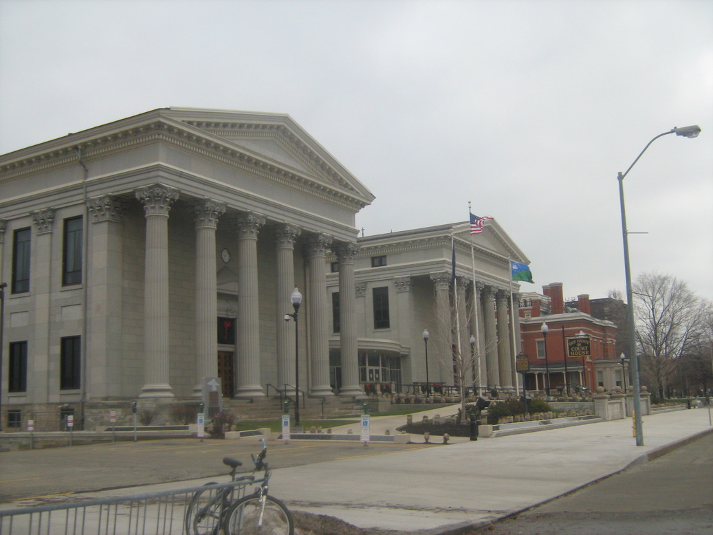 Erie, PA: Erie County Courthouse