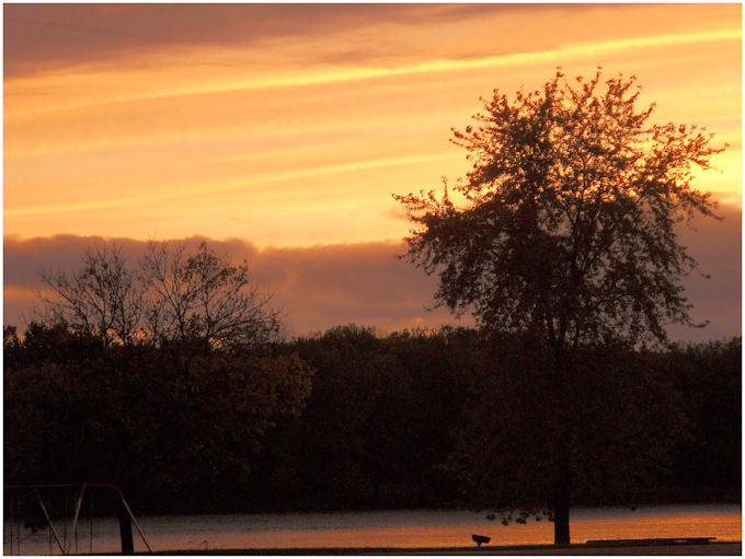 Cassville, WI: Sunset - Cassville WI on the Mississippi River