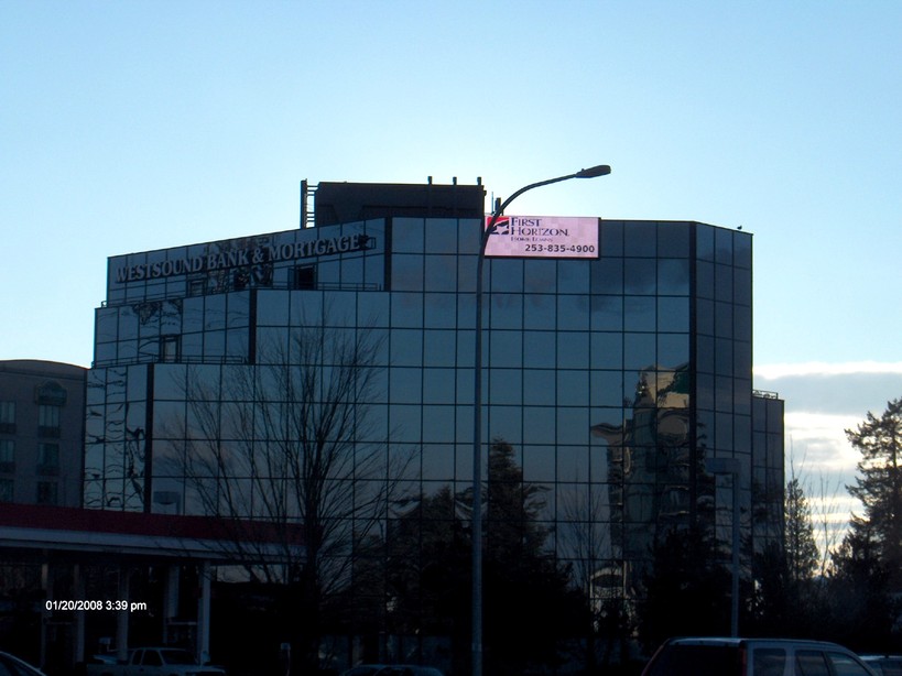 Federal Way, WA: WestSound Bank & Mortgage Building - 320th Ave & I -5