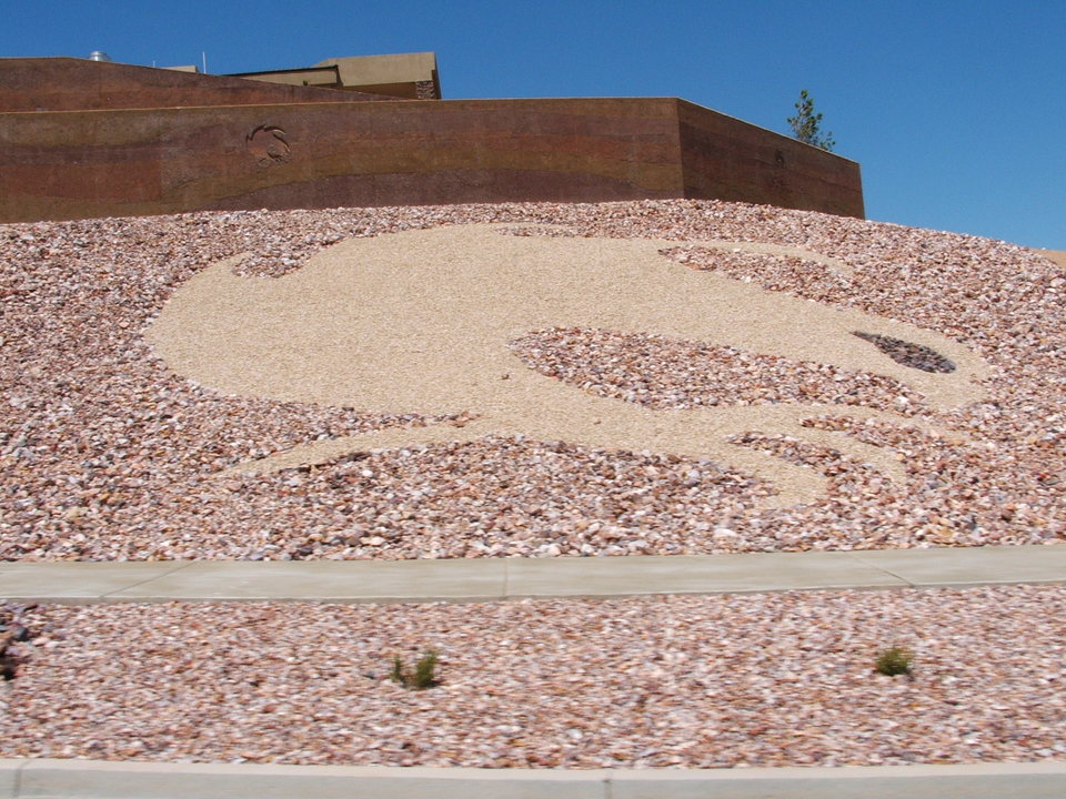 Mesquite, NV: Design in rocks on the way to Wal-Mart from my apartment