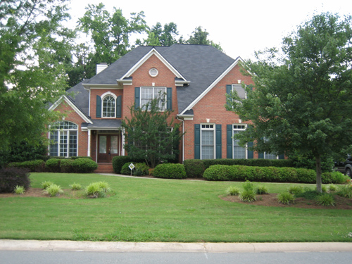 Huntersville, NC: A common house in Huntersville