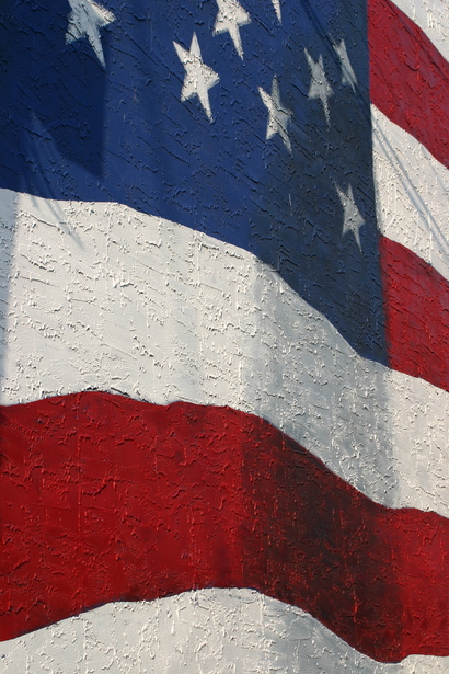 Parkville, MO: United States Flag Mural, Downtown Parkville, MO
