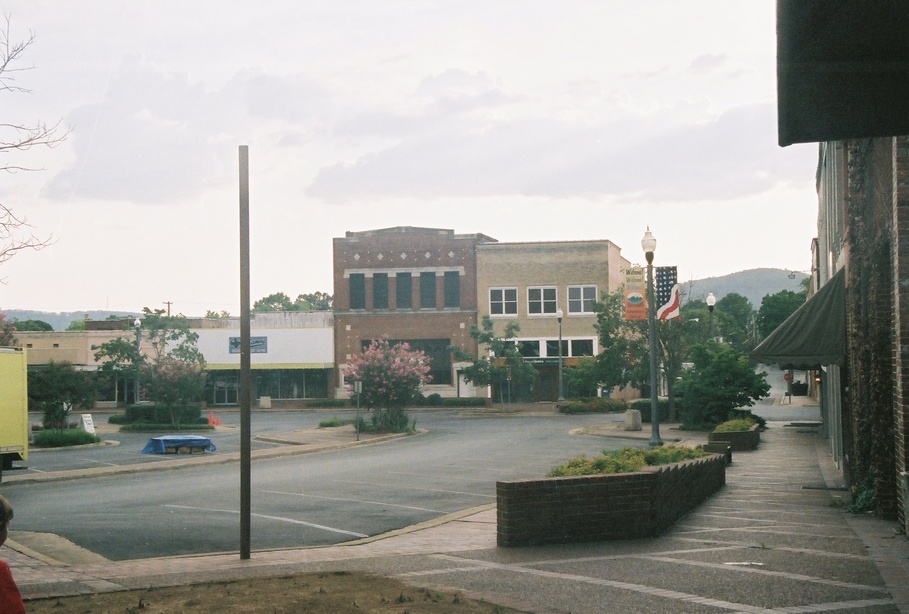 Scottsboro, AL: Downtown Corner of Broad & Laurel Street