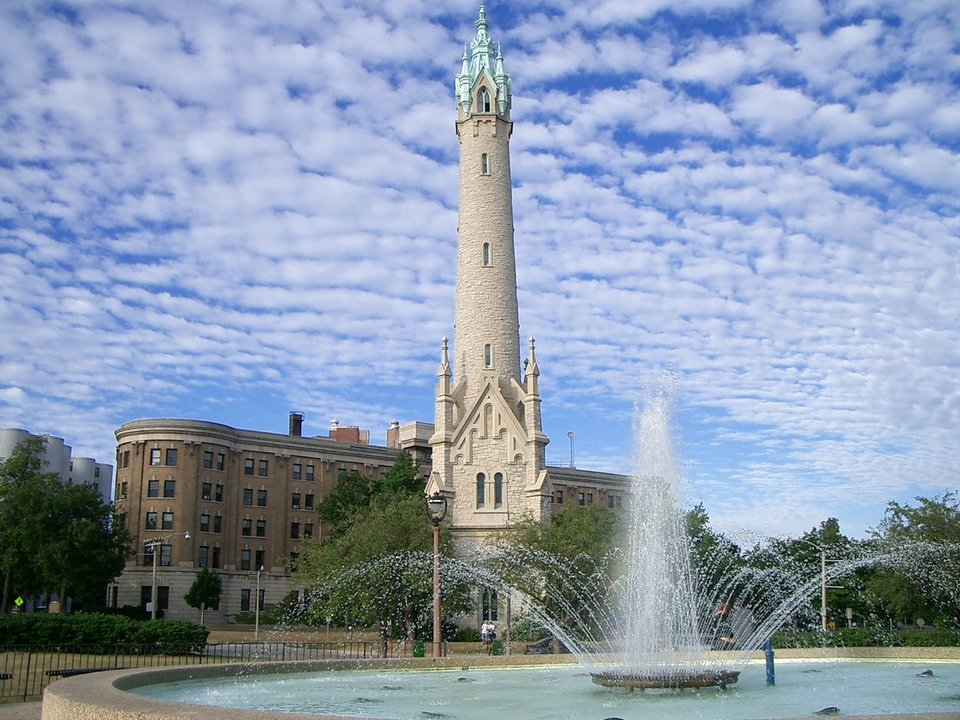 Milwaukee, WI: St. Mary's water tower