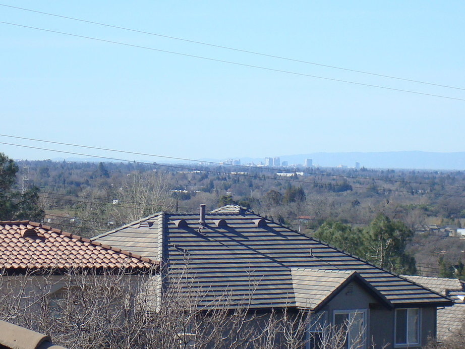 Loomis Basin-Folsom Lake, CA: City of Sacramento from a Folsom rooftop