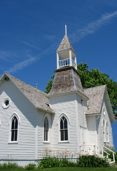 Mitchell, SD: Dakota Discovery Museum: Farwell Church is one of 4 historical buildings on the musuem grounds. It was built in 1907 & completed in 1908.