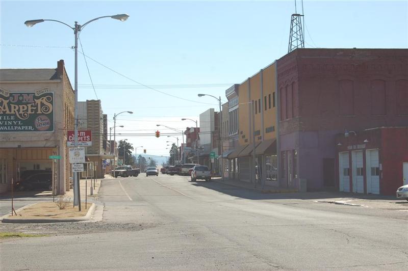 Poteau, OK: Old downtown Poteau, It's full of shopping.