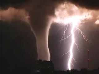Southaven, MS: tornado