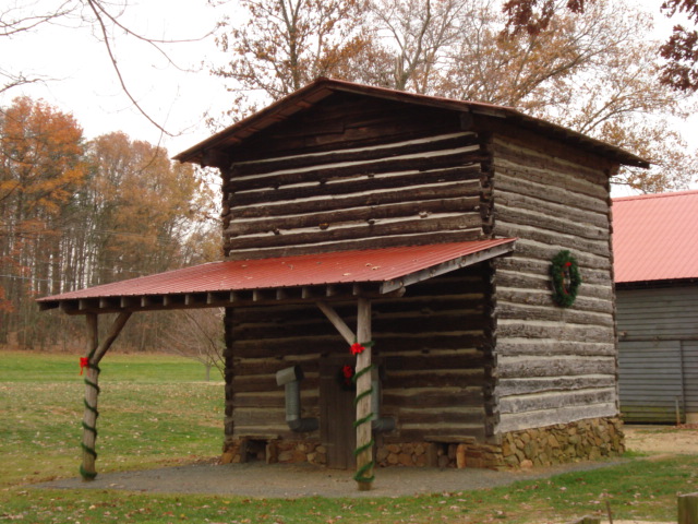 Tobaccoville, NC: Barn at the Village Park