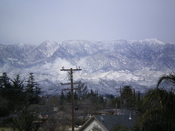 Beaumont, CA: Mountains after a dusting of snow