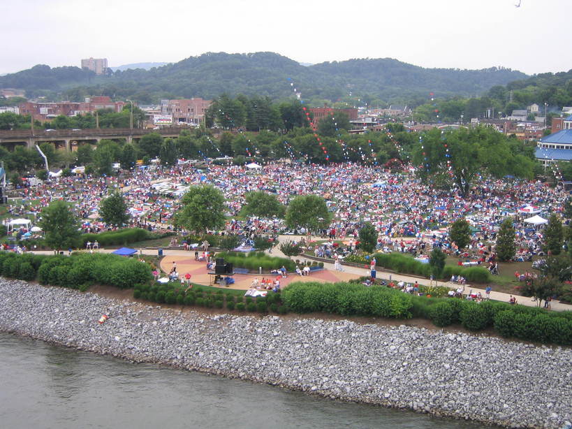 Chattanooga TN July 4th Festivities At Coolidge Park Photo Picture 