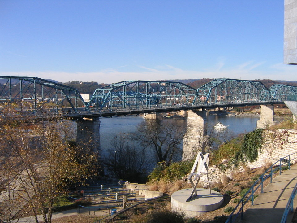 Chattanooga, TN: The Walnut Street Bridge - now pedestrian Only