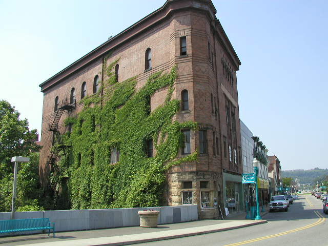Carnegie, PA: Old Lincoln Savings Bank-Historical Society Here now