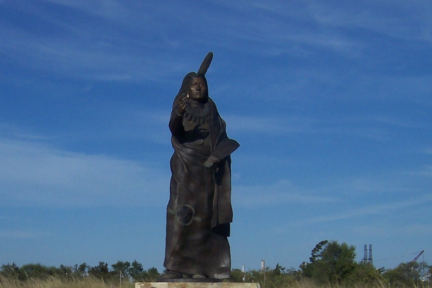 Ponca City, OK: Standing Bear Statue